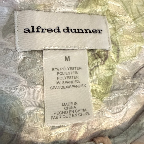 Alfred Dunner Womens Med 3/4 Sleeve Floral Blouse Dainty Fairy Career Feminine - Picture 5 of 11